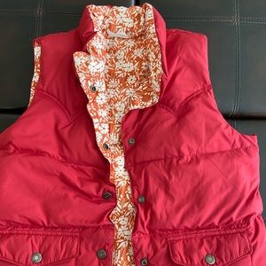 American Eagle reversible vest